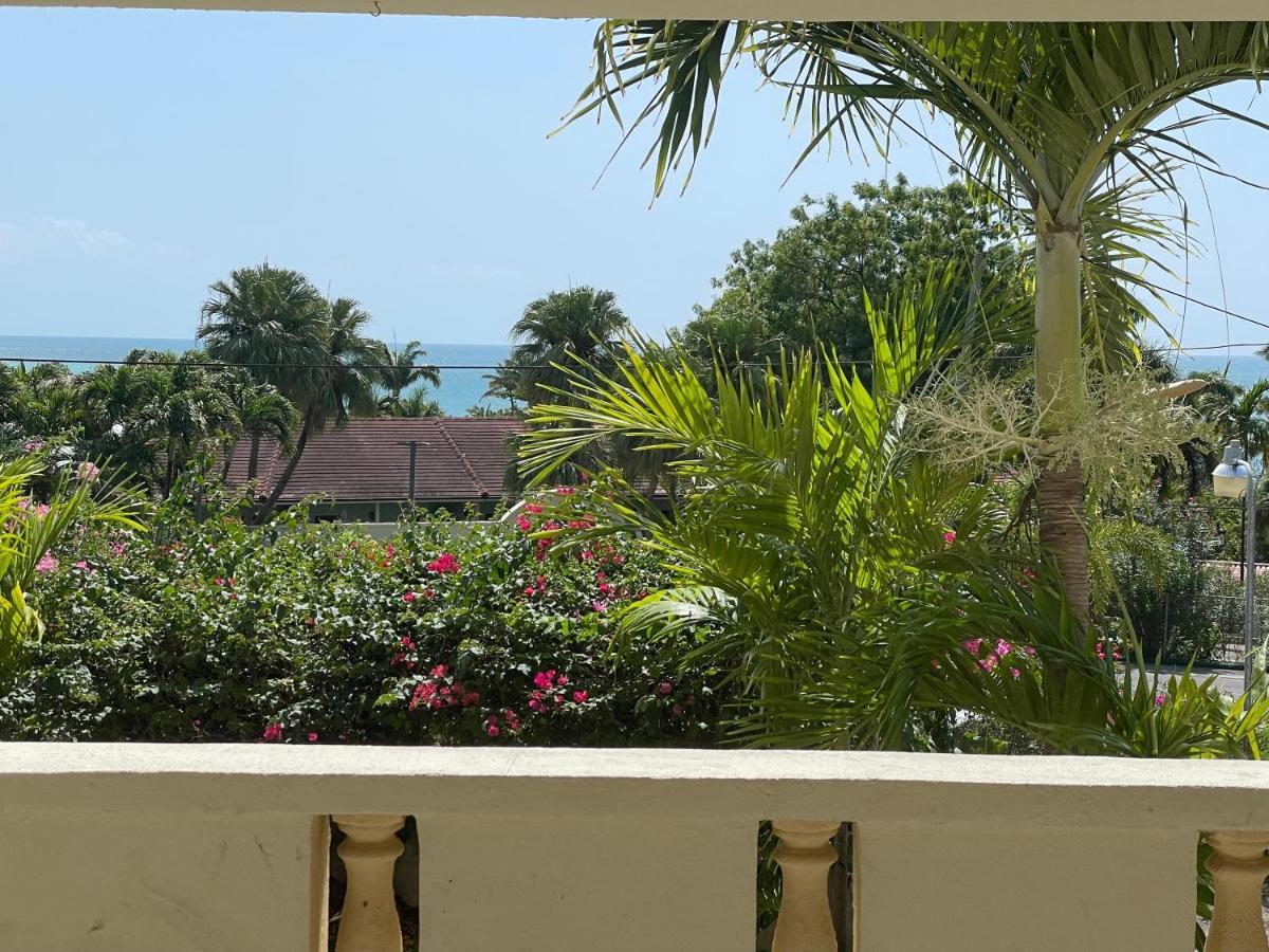Petals Lovely Beach Villa St. John's Екстериор снимка
