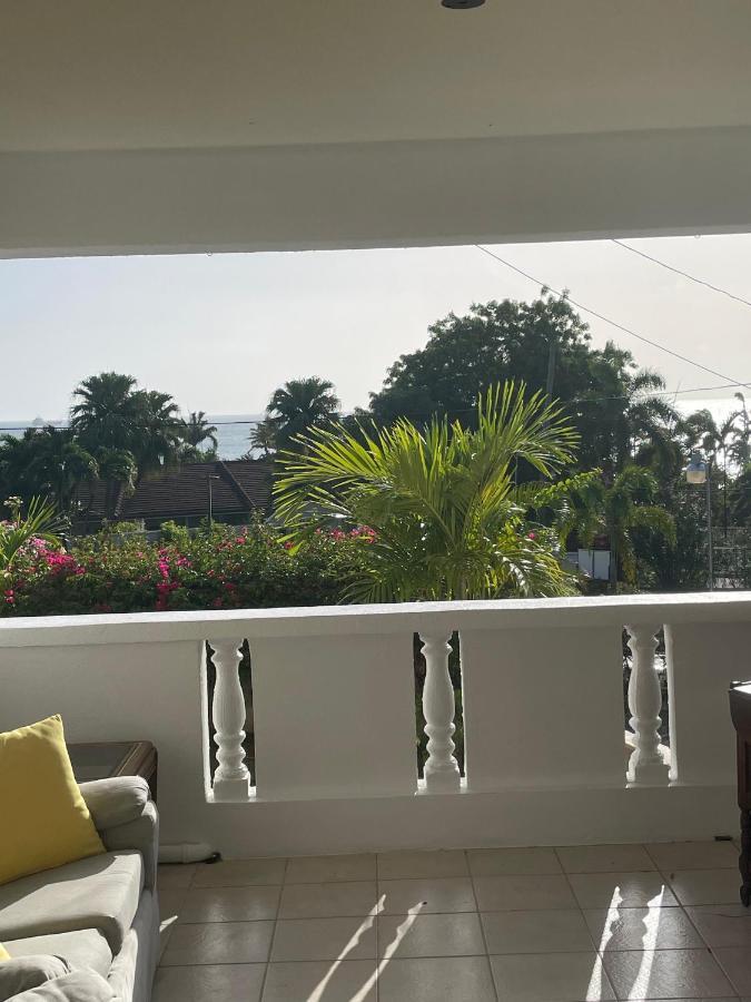 Petals Lovely Beach Villa St. John's Екстериор снимка