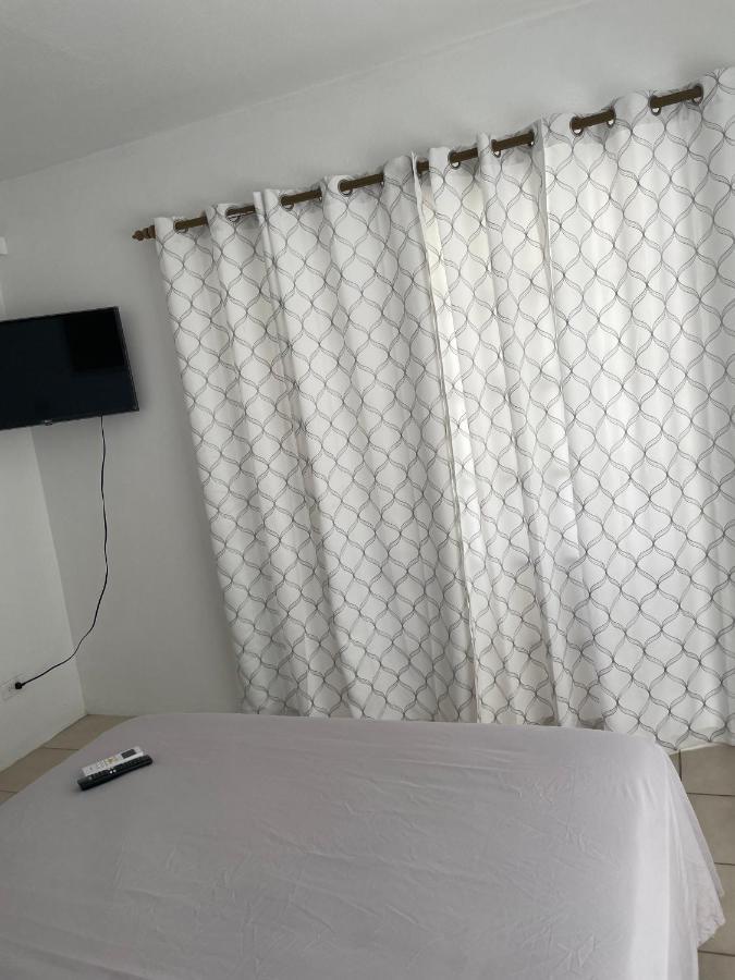 Petals Lovely Beach Villa St. John's Екстериор снимка