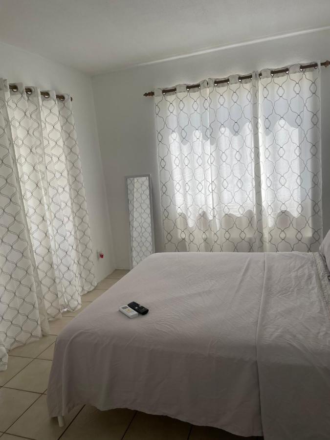 Petals Lovely Beach Villa St. John's Екстериор снимка
